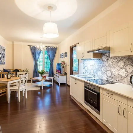 Apartment Rezidence Moser *